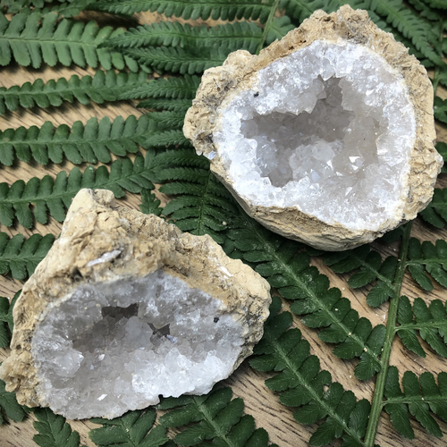cristal de roche, minéraux, pierre, lithotherapie